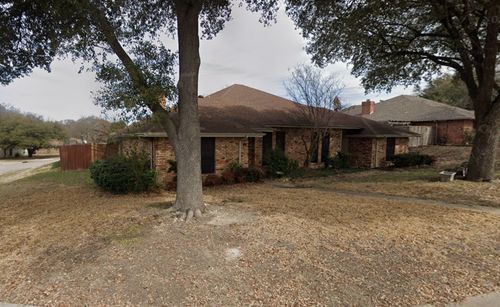 803-801 Summit Dr, DeSoto, TX, 75115-5251 | Card Image