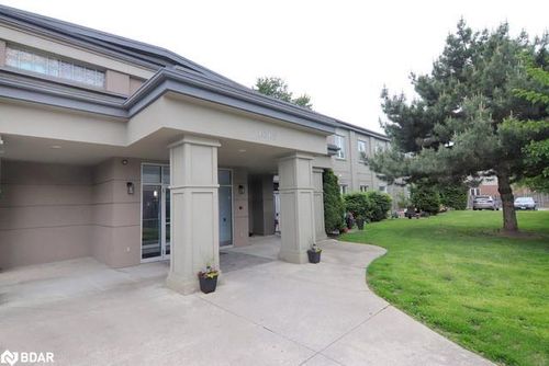 110-6365 Drummond Rd, Niagara Falls, ON, L2G4N1 | Card Image