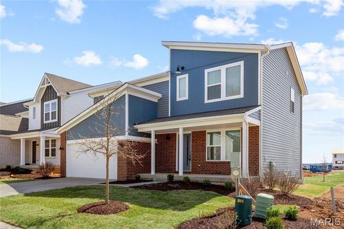 126 Cardow Dr, O Fallon, MO, 63368-2002 | Card Image