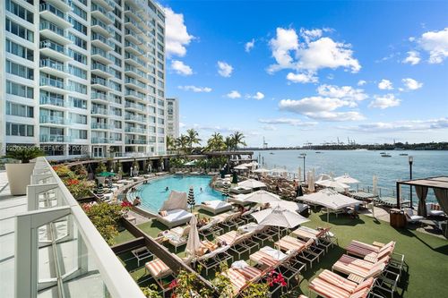819-1100 West Ave, Miami Beach, FL, 33139-4749 | Card Image