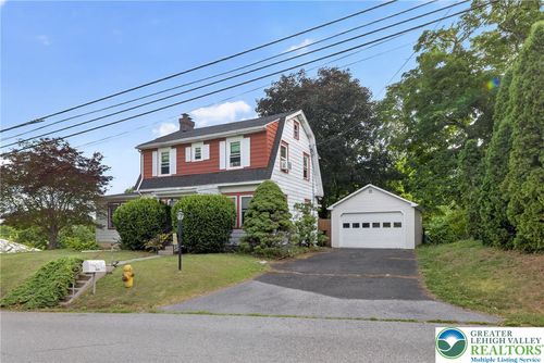 4698 Old Bethlehem Pike, BETHLEHEM, PA, 18015-9089 | Card Image