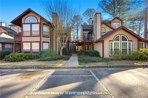 408 Hawkstone Way, Johns Creek, GA, 30022-5386 | Card Image