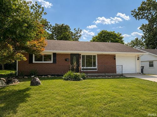 6629 Bittersweet Dr, Fort Wayne, IN, 46825-4742 | Card Image