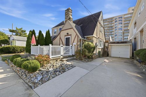 9406 Pacific Ave, MARGATE CITY, NJ, 08402-2313 | Card Image