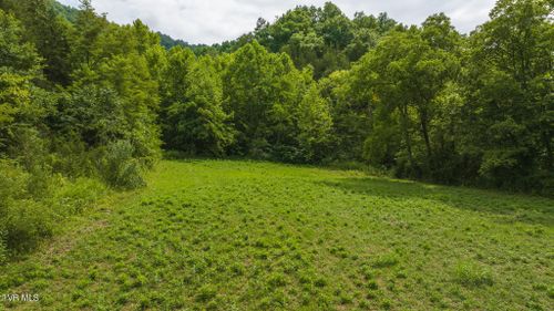 2 War Creek Road, Eidson, TN, 37731 | Card Image