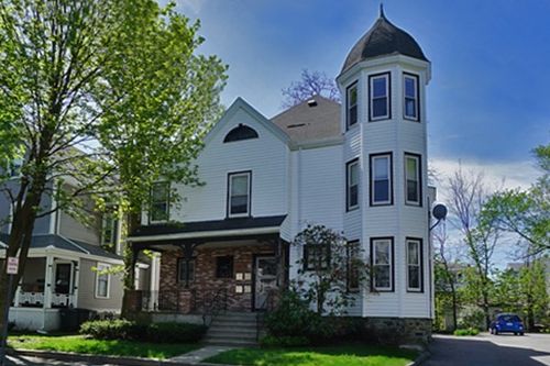 2f-145 Brown St, Waltham, MA, 02453-5118 | Card Image