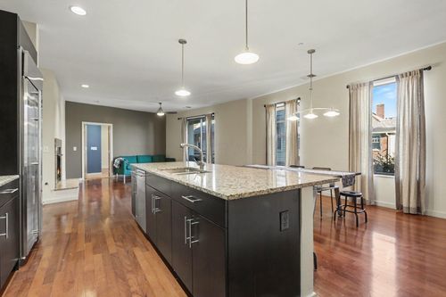 202-1200 Grandview Ave, Columbus, OH, 43212-3475 | Card Image