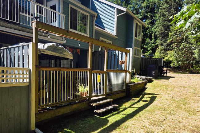 4 - 822 Gibsons Way, Condo with 2 bedrooms, 2 bathrooms and 2 parking in Gibsons BC | Image 27