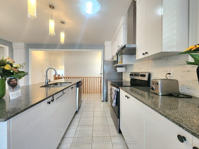 867 Fallis Line, House other with 4 bedrooms, 3 bathrooms and 4 parking in Millbrook ON | Image 10