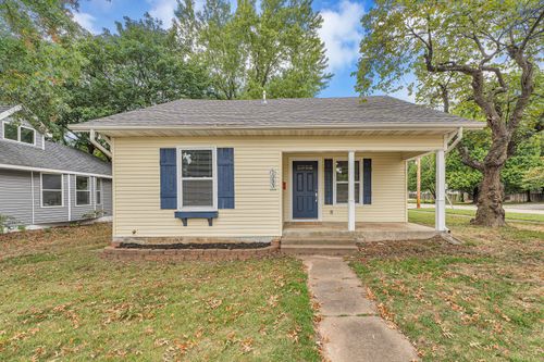 1033 N Fremont Ave, Springfield, MO, 65802-3509 | Card Image