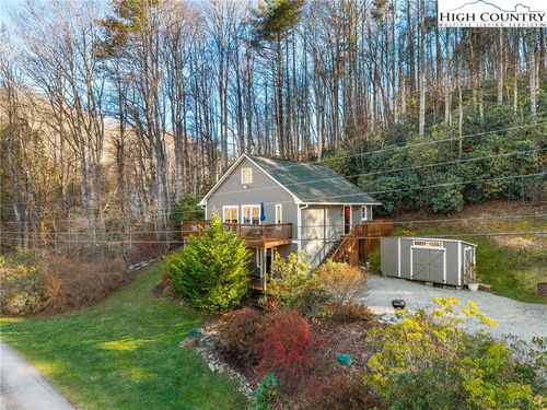 405 Sleepy Hollow Ln, Banner Elk, NC, 28604-9733 | Card Image