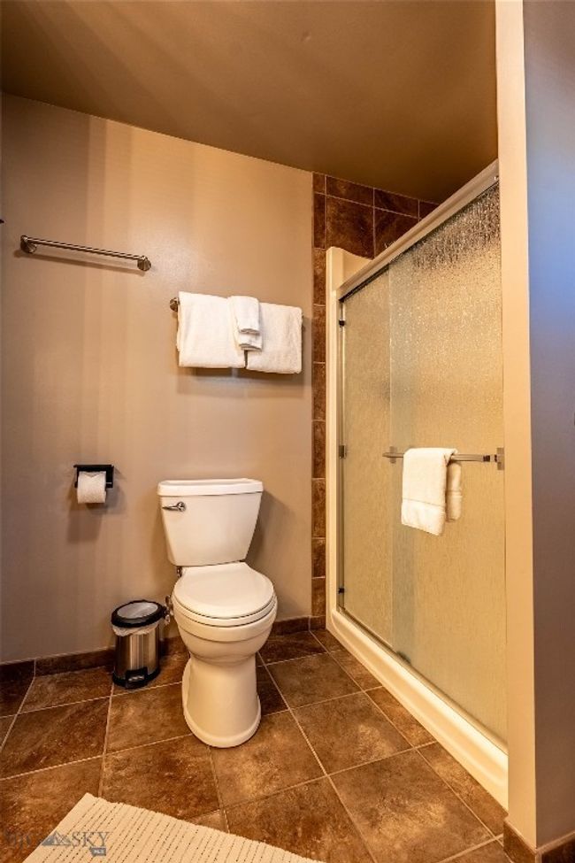 Primary Bath | Image 23