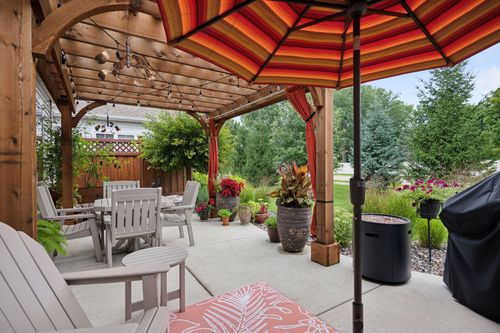 7710 Vincent Dr, Victoria, MN, 55386-2203 | Card Image