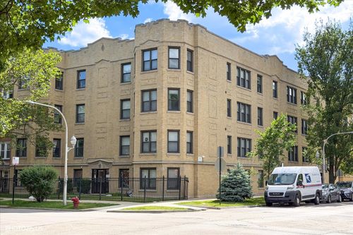 t-6254 Bell Ave, Chicago, IL, 60659-2947 | Card Image