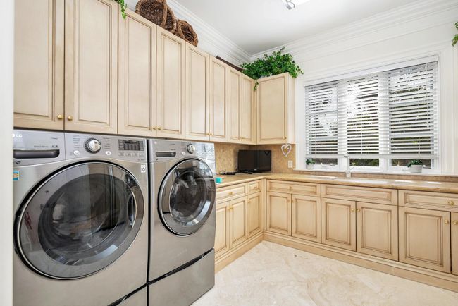 19223 Riverside Dr, House other with 5 bedrooms, 6 bathrooms and null parking in Tequesta FL | Image 44