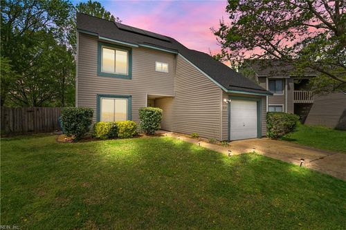 1637 Helmsley Court, Virginia Beach, VA, 23464 | Card Image