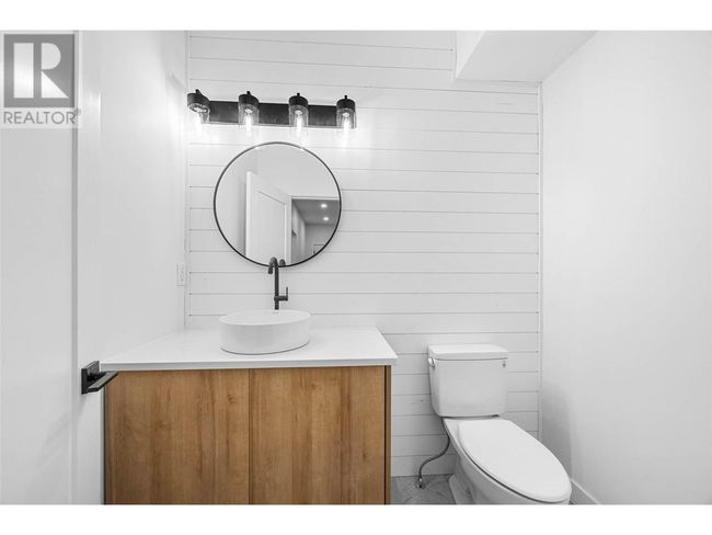 17 - 3100 Kicking Horse Dr, House other with 7 bedrooms, 6 bathrooms and 7 parking in Kamloops BC | Image 27