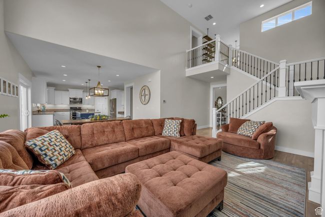 40 - 203 E Deer Run Loop, House other with 5 bedrooms, 4 bathrooms and 6 parking in Payson UT | Image 9