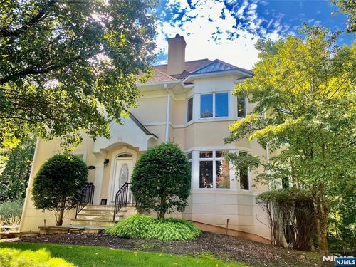 159 Brownstone Ct, Old Tappan, NJ, 07675-7331 | Card Image