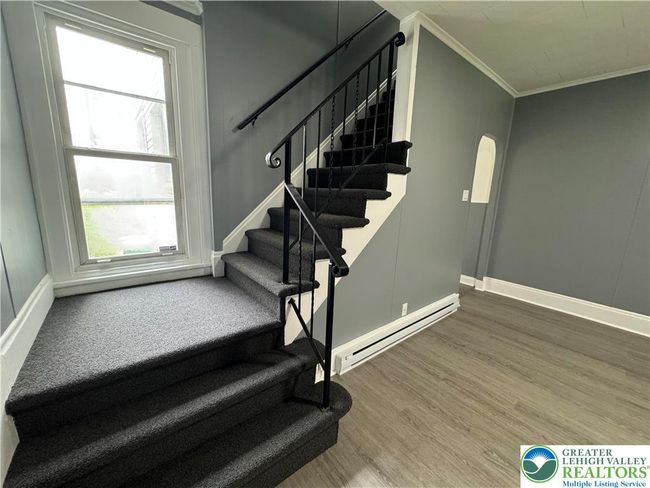 623 N Lafayette St, Townhouse with 3 bedrooms, 1 bathrooms and null parking in Allentown PA | Image 9
