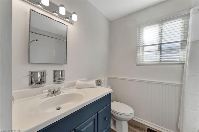 660 Mullin Way, House other with 4 bedrooms, 2 bathrooms and 3 parking in Burlington ON | Image 11