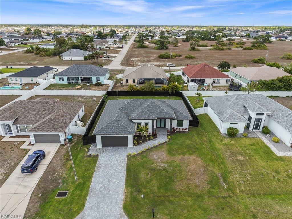 Residential Lease in CAPE CORAL 4