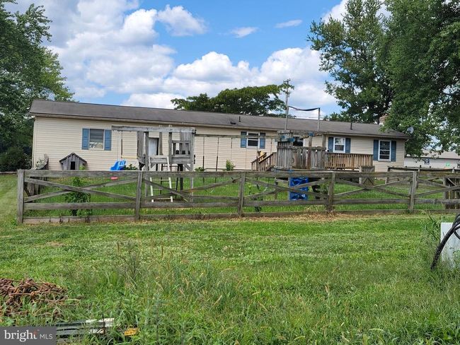 166 Wenschoff Rd, Home with 3 bedrooms, 1 bathrooms and null parking in FAIRFIELD PA | Image 4