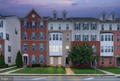 43845 Centergate Dr, Ashburn, VA, 20148-2414 | Card Image