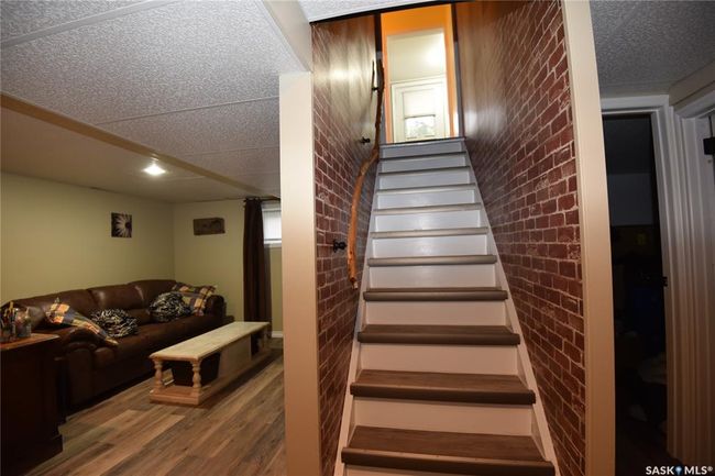 405 1 St St W, House other with 4 bedrooms, 2 bathrooms and 2 parking in Nipawin SK | Image 23