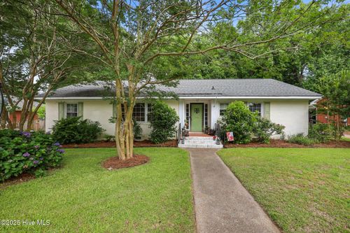 1744 Beaumont Dr, Greenville, NC, 27858-4616 | Card Image