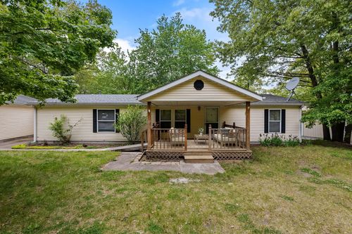1282 E 950 N, Wheatfield, IN, 46392-8379 | Card Image