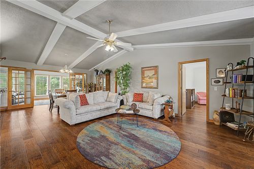 31 Skelton Dr, Bella Vista, AR, 72715-4906 | Card Image