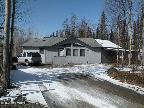 1101 E Mulchatna Dr, Wasilla, AK, 99654-3912 | Card Image