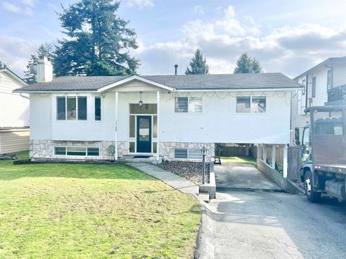 13180 99 Ave, Surrey, BC, V3T1E9 | Card Image