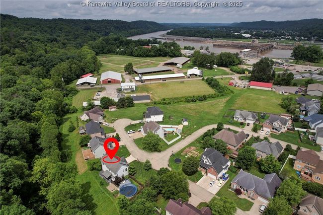 121 Jericho Rd, House other with 4 bedrooms, 3 bathrooms and null parking in Winfield WV | Image 32