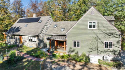 6 Motteau Dr, Lyndeborough, NH, 03082-6132 | Card Image