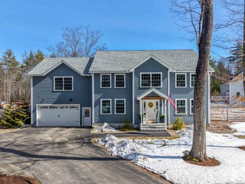 8 Poor Farm Road, Brookline, NH, 03033 | Card Image