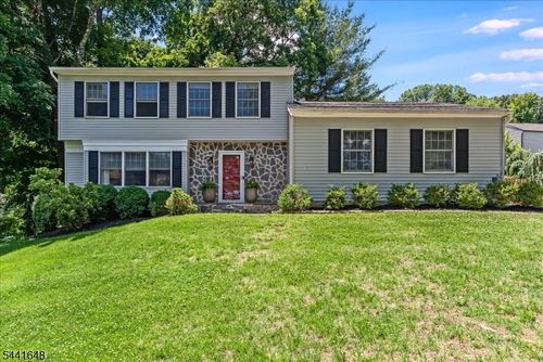 188 Sussex Ave, Morristown, NJ, 07960-2916 | Card Image