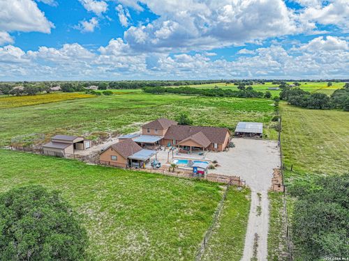 10470 Fm 539, Sutherland Springs, TX, 78161-9715 | Card Image