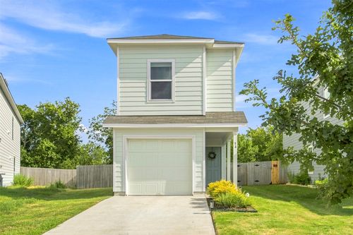 54 Trinity Circle, Lockhart, TX, 78644 | Card Image