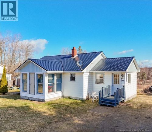 899 Rte 102, Swan Creek, NB, E2V2Y3 | Card Image