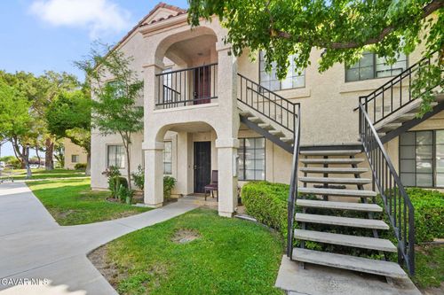 apt-2-2554 Olive Dr, Palmdale, CA, 93550-4420 | Card Image