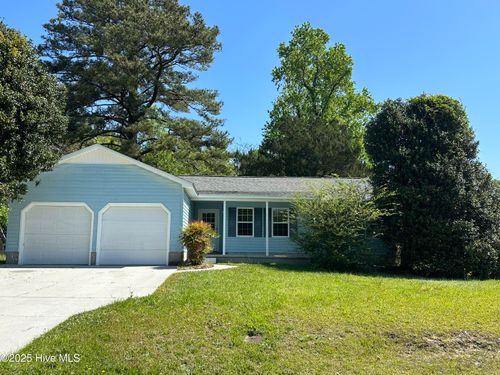 932 Mandarin Trl, Jacksonville, NC, 28540-9633 | Card Image