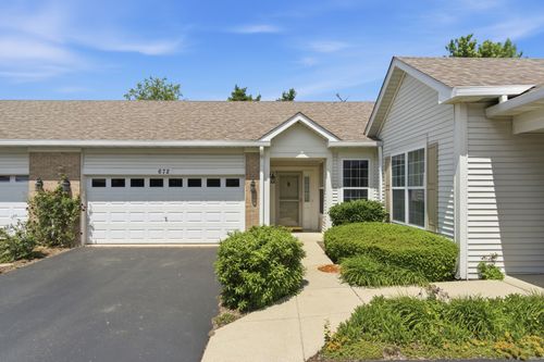 672 Cadillac Cir, Romeoville, IL, 60446-5219 | Card Image