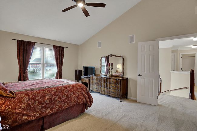 9319 Oak Knoll Ln, House other with 4 bedrooms, 4 bathrooms and null parking in Fishers IN | Image 32