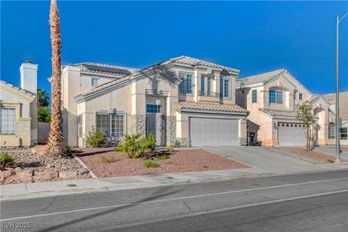 7834 W Gilmore Ave, Las Vegas, NV, 89129-5541 | Card Image