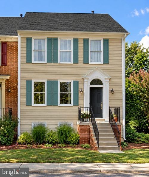 7420 Heatherfield Ln, ALEXANDRIA, VA, 22315-5287 | Card Image