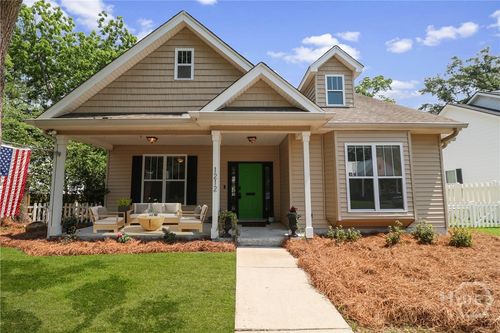 1212 E 52nd St, Savannah, GA, 31404-4218 | Card Image