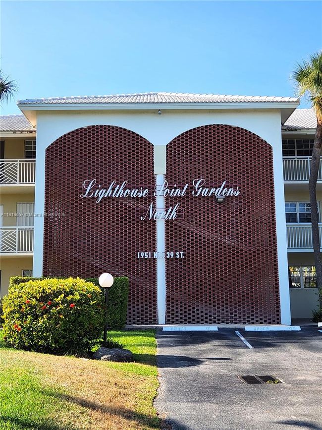APT-149 - 1951 Ne 39 Th St, Condo with 2 bedrooms, 2 bathrooms and null parking in Lighthouse Point FL | Image 49