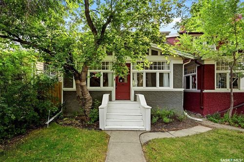 2273 Cameron St, Regina, SK, S4T2V9 | Card Image